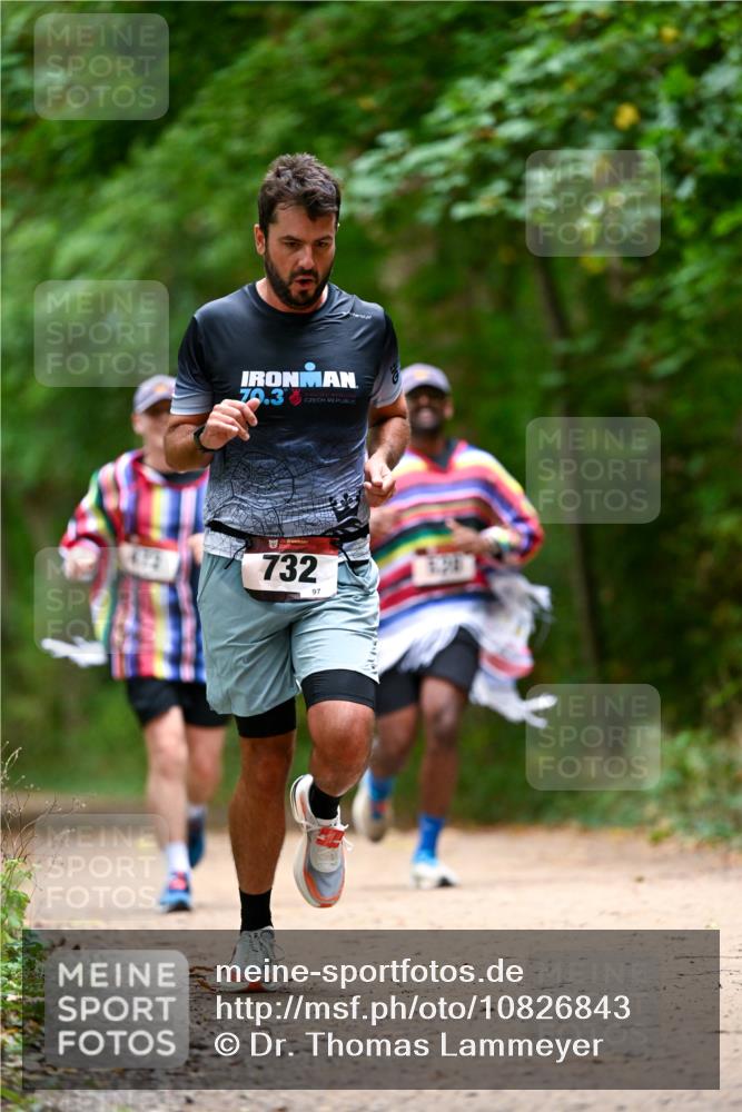 11.10.2026 - Bramfelder Halbmarathon 2026 Dr. Thomas Lammeyer http://msf.ph/oto/10826843 11.10.2026 10:59:15 Laufen 732, 97 meine-sportfotos.de