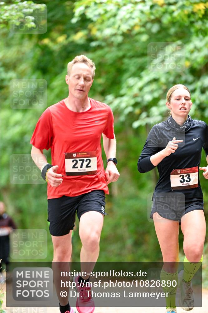 11.10.2026 - Bramfelder Halbmarathon 2026 Dr. Thomas Lammeyer http://msf.ph/oto/10826890 11.10.2026 10:59:25 Laufen 272, 35, 33 meine-sportfotos.de