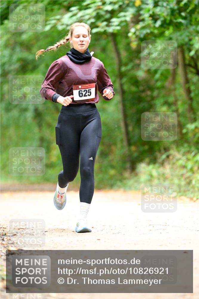 11.10.2026 - Bramfelder Halbmarathon 2026 Dr. Thomas Lammeyer http://msf.ph/oto/10826921 11.10.2026 10:59:32 Laufen 625 meine-sportfotos.de
