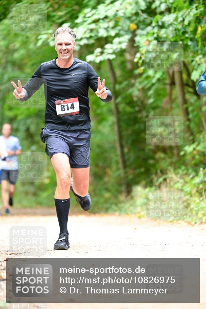 11.10.2026 - Bramfelder Halbmarathon 2026 Dr. Thomas Lammeyer http://msf.ph/oto/10826975 11.10.2026 10:59:50 Laufen 814 meine-sportfotos.de