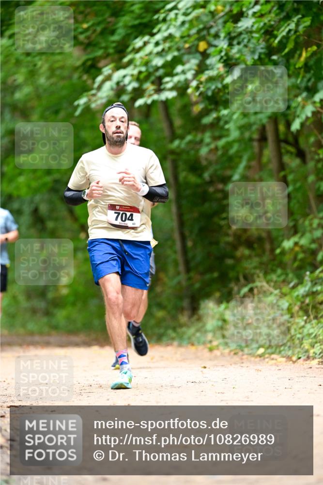 11.10.2026 - Bramfelder Halbmarathon 2026 Dr. Thomas Lammeyer http://msf.ph/oto/10826989 11.10.2026 10:59:54 Laufen 704, 63 meine-sportfotos.de