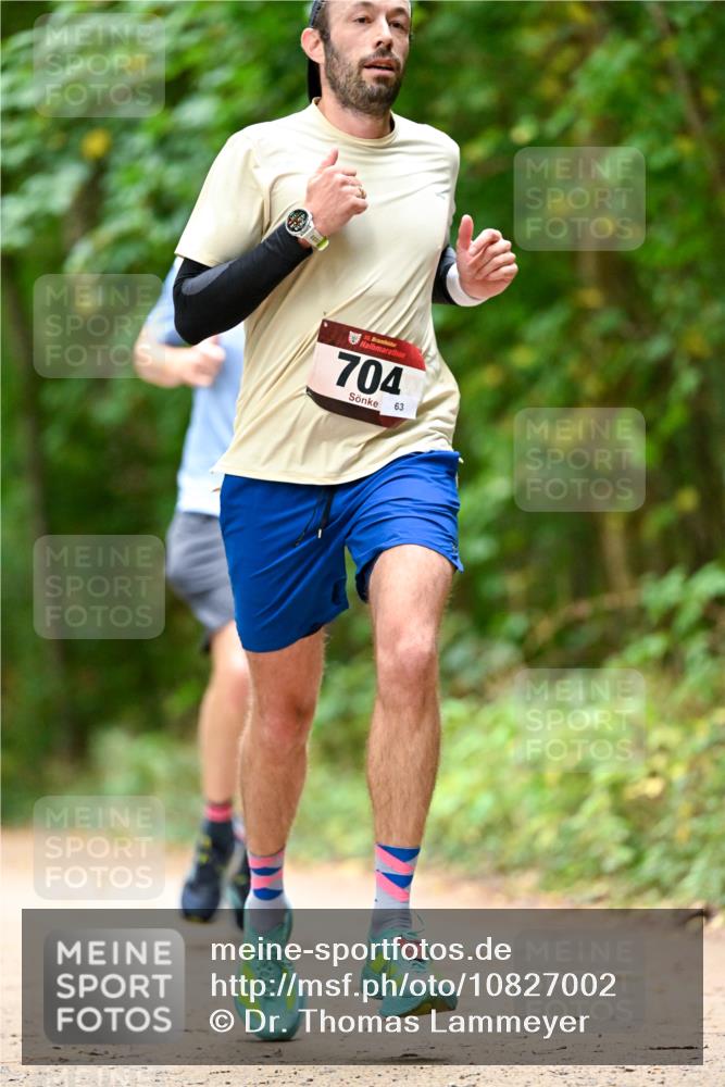 11.10.2026 - Bramfelder Halbmarathon 2026 Dr. Thomas Lammeyer http://msf.ph/oto/10827002 11.10.2026 10:59:56 Laufen 35, 704, 63 meine-sportfotos.de
