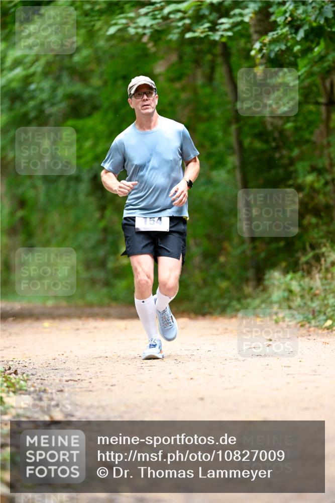 11.10.2026 - Bramfelder Halbmarathon 2026 Dr. Thomas Lammeyer http://msf.ph/oto/10827009 11.10.2026 10:59:58 Laufen 154 meine-sportfotos.de