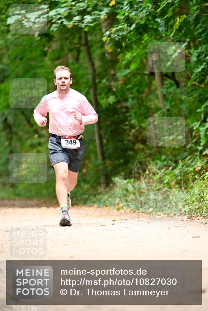 11.10.2026 - Bramfelder Halbmarathon 2026 Dr. Thomas Lammeyer http://msf.ph/oto/10827030 11.10.2026 11:00:09 Laufen 349 meine-sportfotos.de