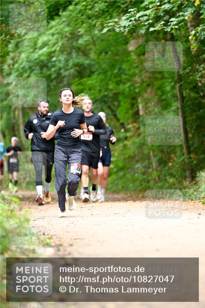 11.10.2026 - Bramfelder Halbmarathon 2026 Dr. Thomas Lammeyer http://msf.ph/oto/10827047 11.10.2026 11:00:26 Laufen 534, 506 meine-sportfotos.de