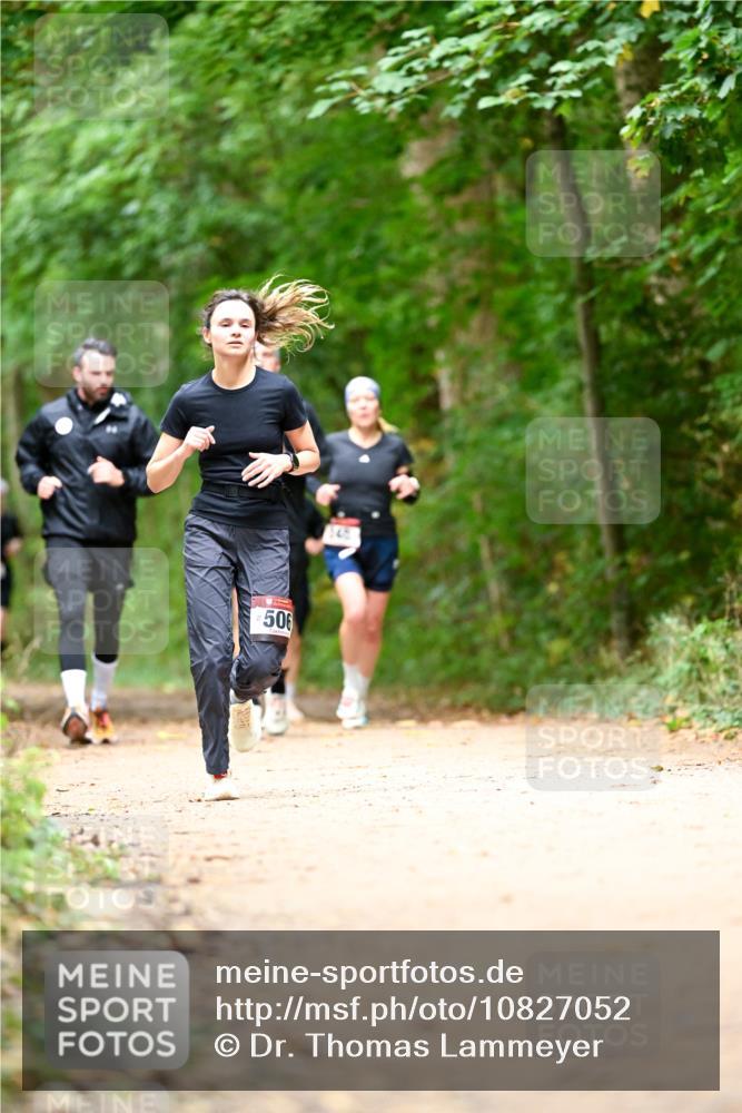 11.10.2026 - Bramfelder Halbmarathon 2026 Dr. Thomas Lammeyer http://msf.ph/oto/10827052 11.10.2026 11:00:26 Laufen 506, 148 meine-sportfotos.de