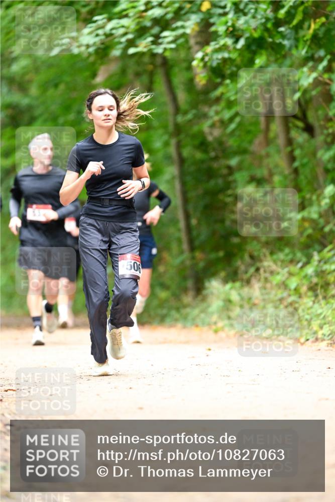11.10.2026 - Bramfelder Halbmarathon 2026 Dr. Thomas Lammeyer http://msf.ph/oto/10827063 11.10.2026 11:00:28 Laufen 506 meine-sportfotos.de