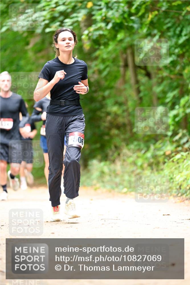 11.10.2026 - Bramfelder Halbmarathon 2026 Dr. Thomas Lammeyer http://msf.ph/oto/10827069 11.10.2026 11:00:28 Laufen 506 meine-sportfotos.de