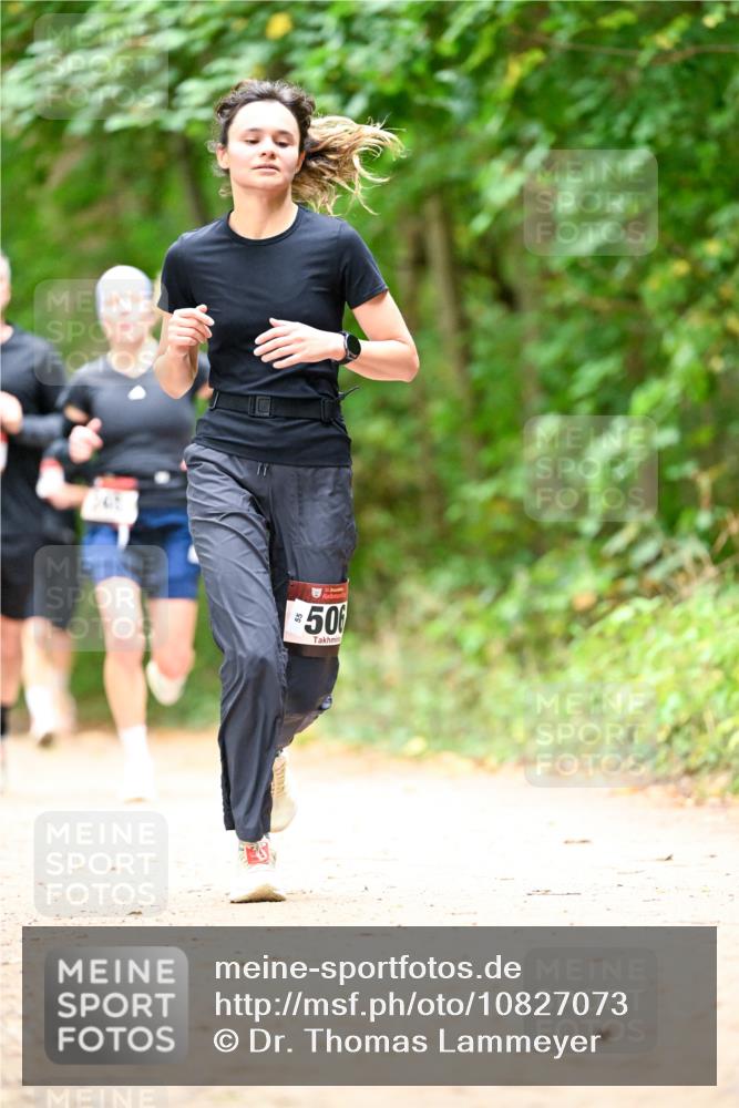 11.10.2026 - Bramfelder Halbmarathon 2026 Dr. Thomas Lammeyer http://msf.ph/oto/10827073 11.10.2026 11:00:29 Laufen 50 meine-sportfotos.de