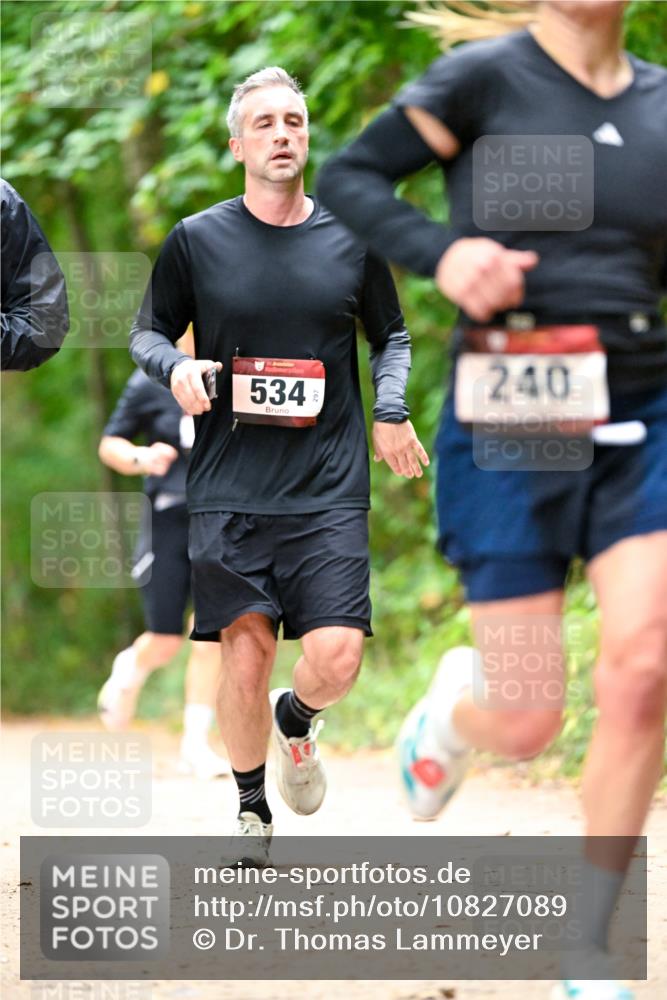 11.10.2026 - Bramfelder Halbmarathon 2026 Dr. Thomas Lammeyer http://msf.ph/oto/10827089 11.10.2026 11:00:32 Laufen 534, 240 meine-sportfotos.de