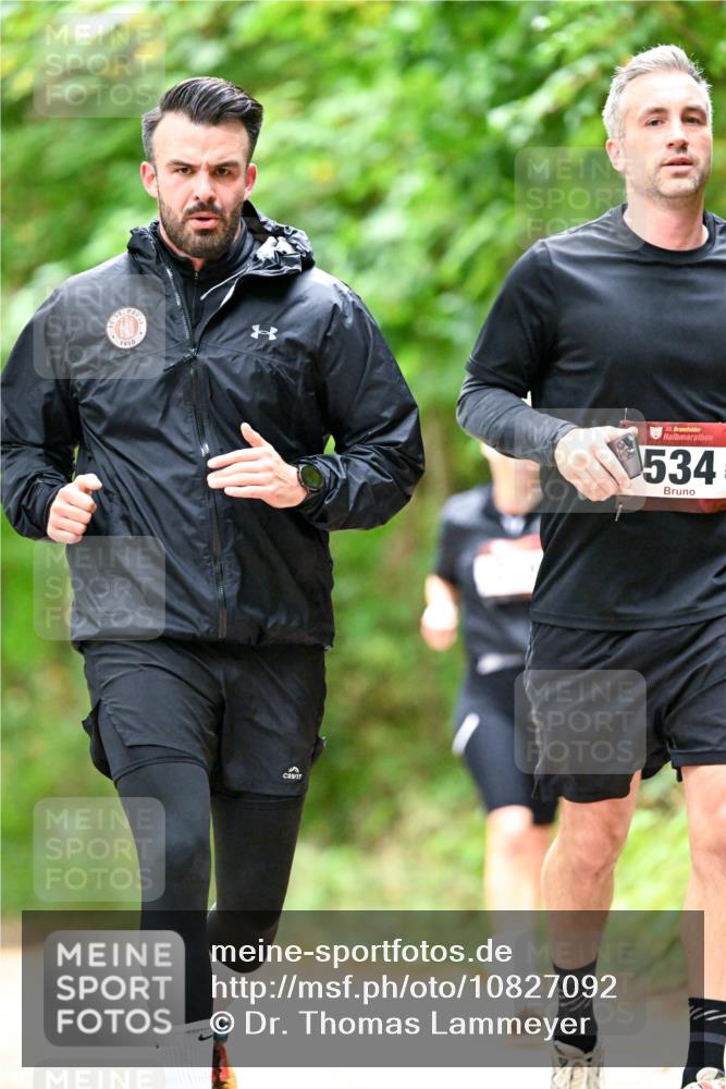 11.10.2026 - Bramfelder Halbmarathon 2026 Dr. Thomas Lammeyer http://msf.ph/oto/10827092 11.10.2026 11:00:33 Laufen 1910, 35, 534 meine-sportfotos.de