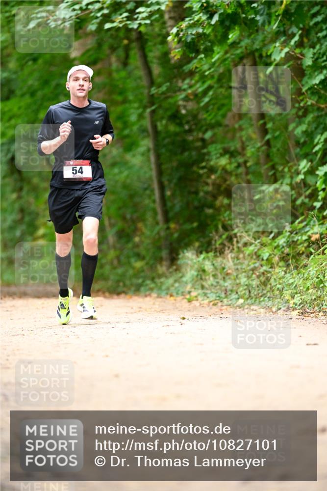 11.10.2026 - Bramfelder Halbmarathon 2026 Dr. Thomas Lammeyer http://msf.ph/oto/10827101 11.10.2026 11:00:36 Laufen 54 meine-sportfotos.de