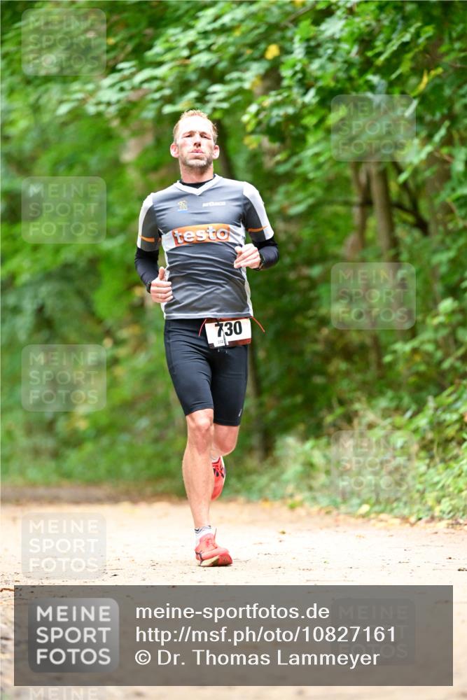 11.10.2026 - Bramfelder Halbmarathon 2026 Dr. Thomas Lammeyer http://msf.ph/oto/10827161 11.10.2026 11:01:02 Laufen 730 meine-sportfotos.de