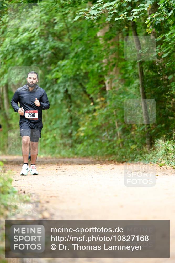 11.10.2026 - Bramfelder Halbmarathon 2026 Dr. Thomas Lammeyer http://msf.ph/oto/10827168 11.10.2026 11:01:08 Laufen 796 meine-sportfotos.de