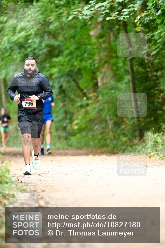 11.10.2026 - Bramfelder Halbmarathon 2026 Dr. Thomas Lammeyer http://msf.ph/oto/10827180 11.10.2026 11:01:10 Laufen 796 meine-sportfotos.de
