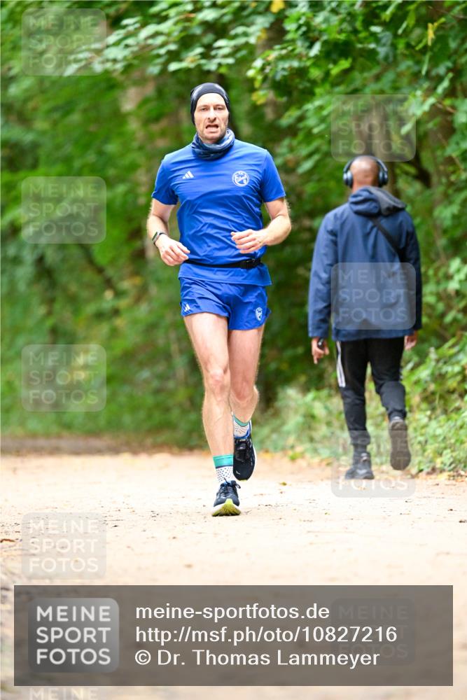 11.10.2026 - Bramfelder Halbmarathon 2026 Dr. Thomas Lammeyer http://msf.ph/oto/10827216 11.10.2026 11:01:16 Laufen  meine-sportfotos.de
