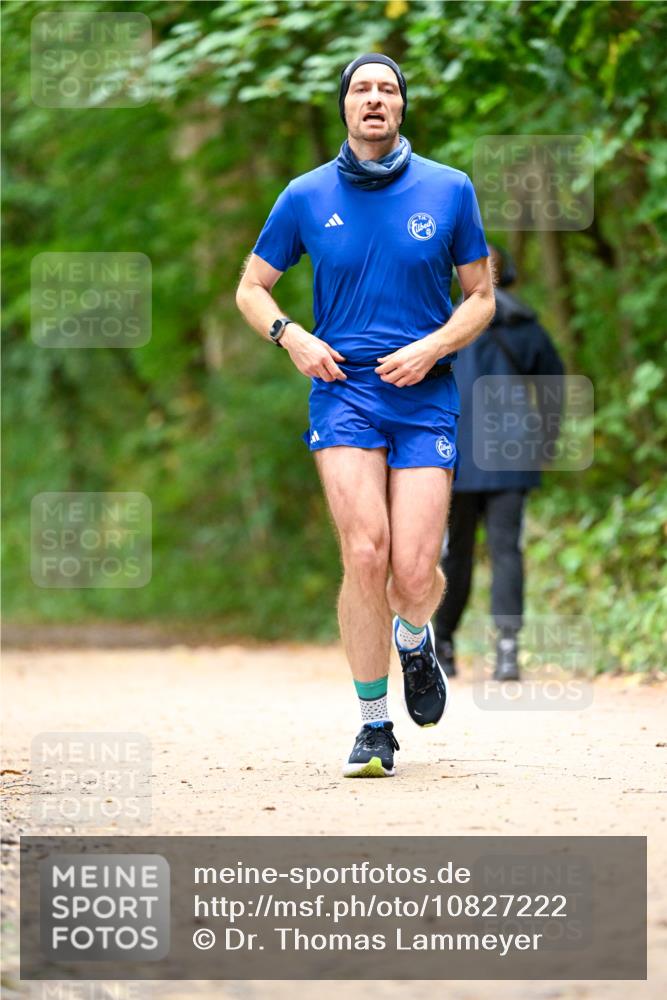 11.10.2026 - Bramfelder Halbmarathon 2026 Dr. Thomas Lammeyer http://msf.ph/oto/10827222 11.10.2026 11:01:16 Laufen  meine-sportfotos.de