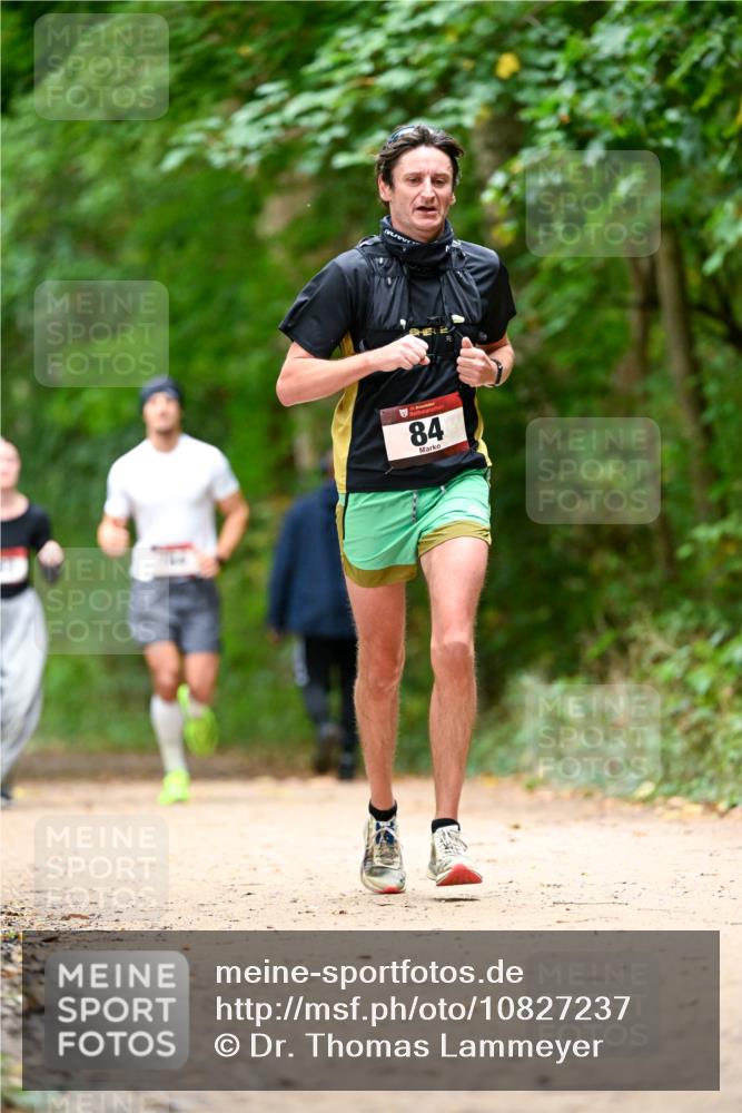 11.10.2026 - Bramfelder Halbmarathon 2026 Dr. Thomas Lammeyer http://msf.ph/oto/10827237 11.10.2026 11:01:23 Laufen 84 meine-sportfotos.de