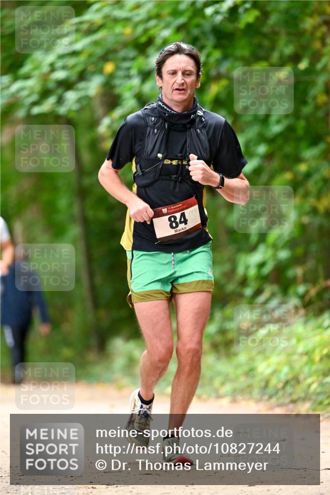 11.10.2026 - Bramfelder Halbmarathon 2026 Dr. Thomas Lammeyer http://msf.ph/oto/10827244 11.10.2026 11:01:24 Laufen 84 meine-sportfotos.de
