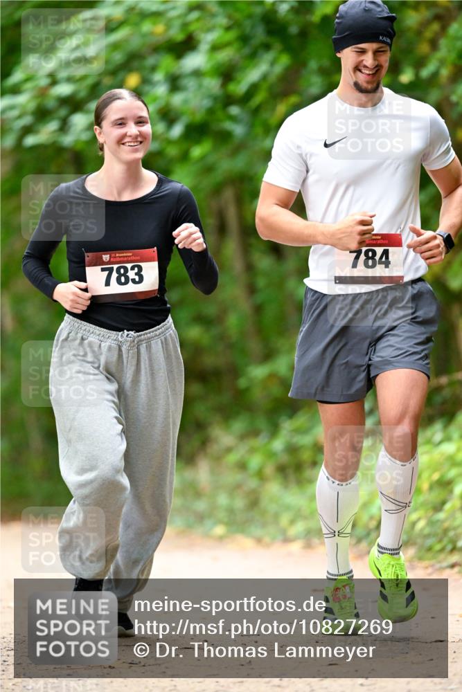 11.10.2026 - Bramfelder Halbmarathon 2026 Dr. Thomas Lammeyer http://msf.ph/oto/10827269 11.10.2026 11:01:28 Laufen 35, 783, 784 meine-sportfotos.de