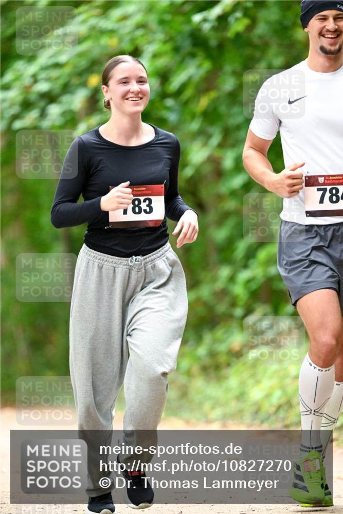 11.10.2026 - Bramfelder Halbmarathon 2026 Dr. Thomas Lammeyer http://msf.ph/oto/10827270 11.10.2026 11:01:29 Laufen 83, 35, 78 meine-sportfotos.de