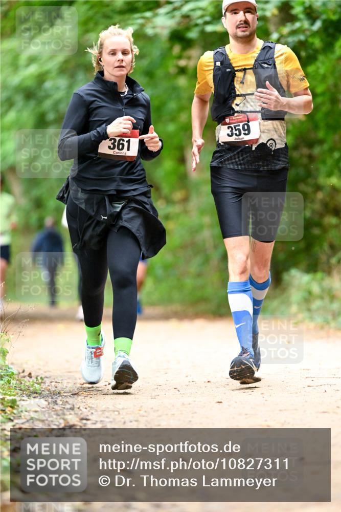 11.10.2026 - Bramfelder Halbmarathon 2026 Dr. Thomas Lammeyer http://msf.ph/oto/10827311 11.10.2026 11:01:38 Laufen 361, 359 meine-sportfotos.de