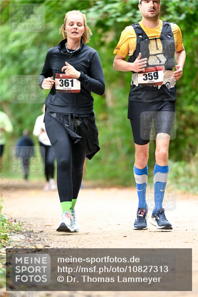 11.10.2026 - Bramfelder Halbmarathon 2026 Dr. Thomas Lammeyer http://msf.ph/oto/10827313 11.10.2026 11:01:38 Laufen 361, 359 meine-sportfotos.de
