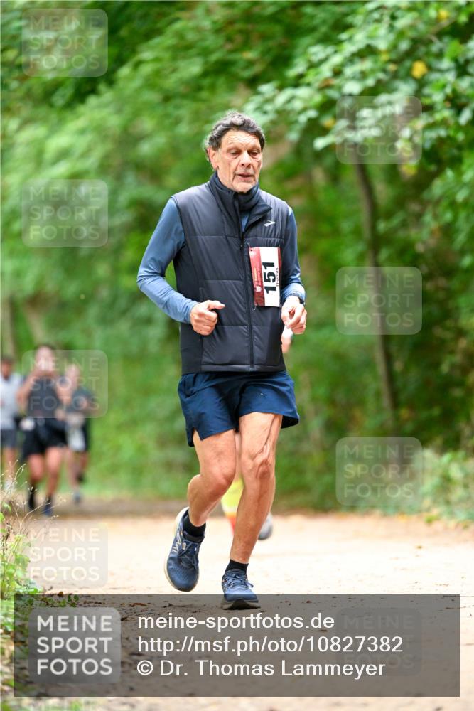 11.10.2026 - Bramfelder Halbmarathon 2026 Dr. Thomas Lammeyer http://msf.ph/oto/10827382 11.10.2026 11:01:58 Laufen 151 meine-sportfotos.de