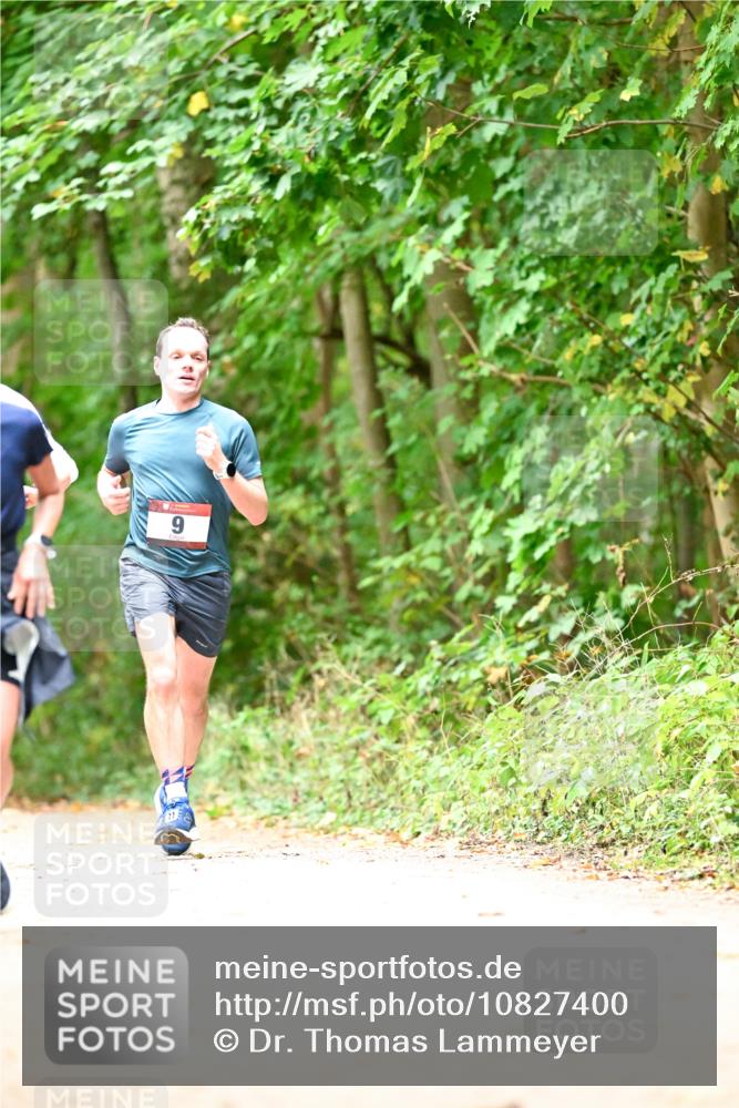 11.10.2026 - Bramfelder Halbmarathon 2026 Dr. Thomas Lammeyer http://msf.ph/oto/10827400 11.10.2026 11:02:05 Laufen 9 meine-sportfotos.de