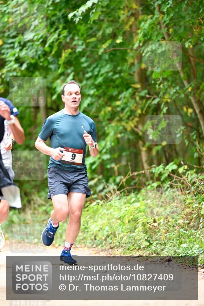 11.10.2026 - Bramfelder Halbmarathon 2026 Dr. Thomas Lammeyer http://msf.ph/oto/10827409 11.10.2026 11:02:07 Laufen 9 meine-sportfotos.de