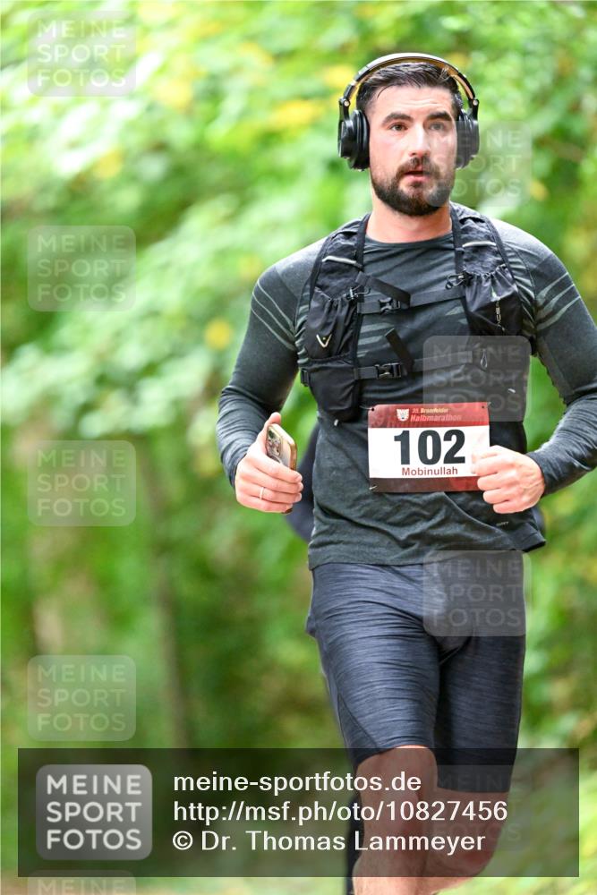 11.10.2026 - Bramfelder Halbmarathon 2026 Dr. Thomas Lammeyer http://msf.ph/oto/10827456 11.10.2026 11:02:41 Laufen 35, 102 meine-sportfotos.de