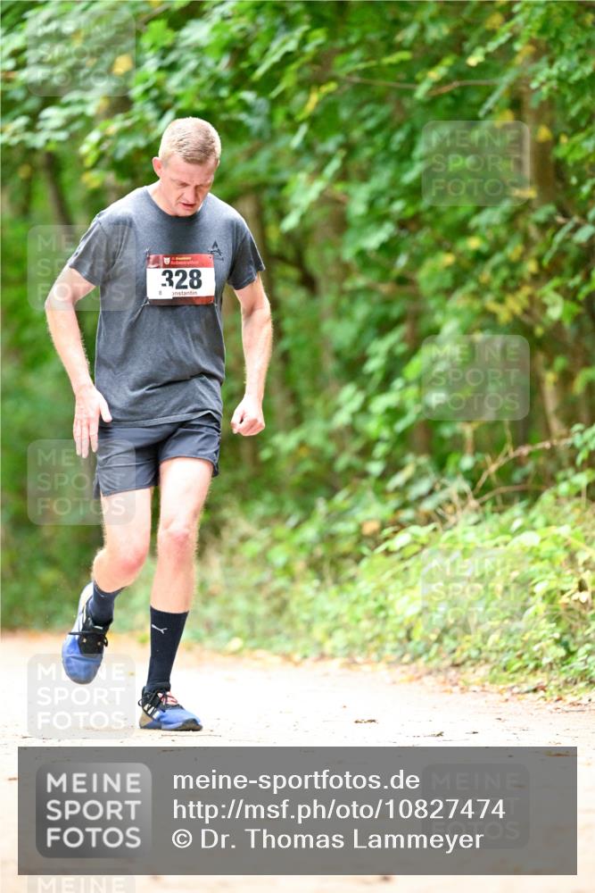 11.10.2026 - Bramfelder Halbmarathon 2026 Dr. Thomas Lammeyer http://msf.ph/oto/10827474 11.10.2026 11:02:53 Laufen 328 meine-sportfotos.de