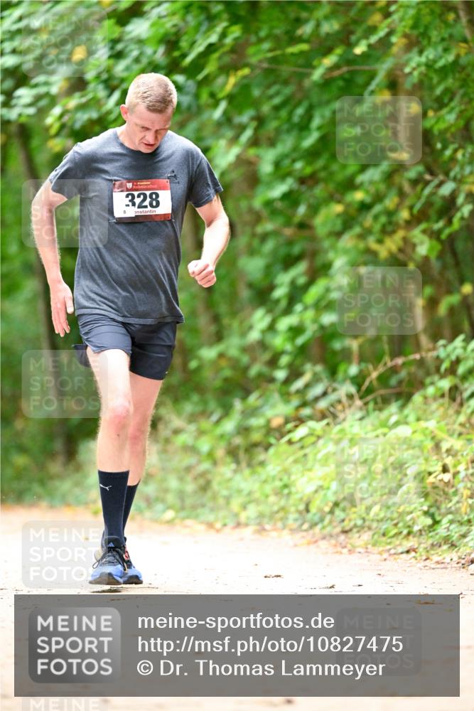11.10.2026 - Bramfelder Halbmarathon 2026 Dr. Thomas Lammeyer http://msf.ph/oto/10827475 11.10.2026 11:02:54 Laufen 328, 8 meine-sportfotos.de