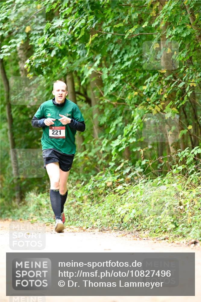 11.10.2026 - Bramfelder Halbmarathon 2026 Dr. Thomas Lammeyer http://msf.ph/oto/10827496 11.10.2026 11:03:02 Laufen 221 meine-sportfotos.de