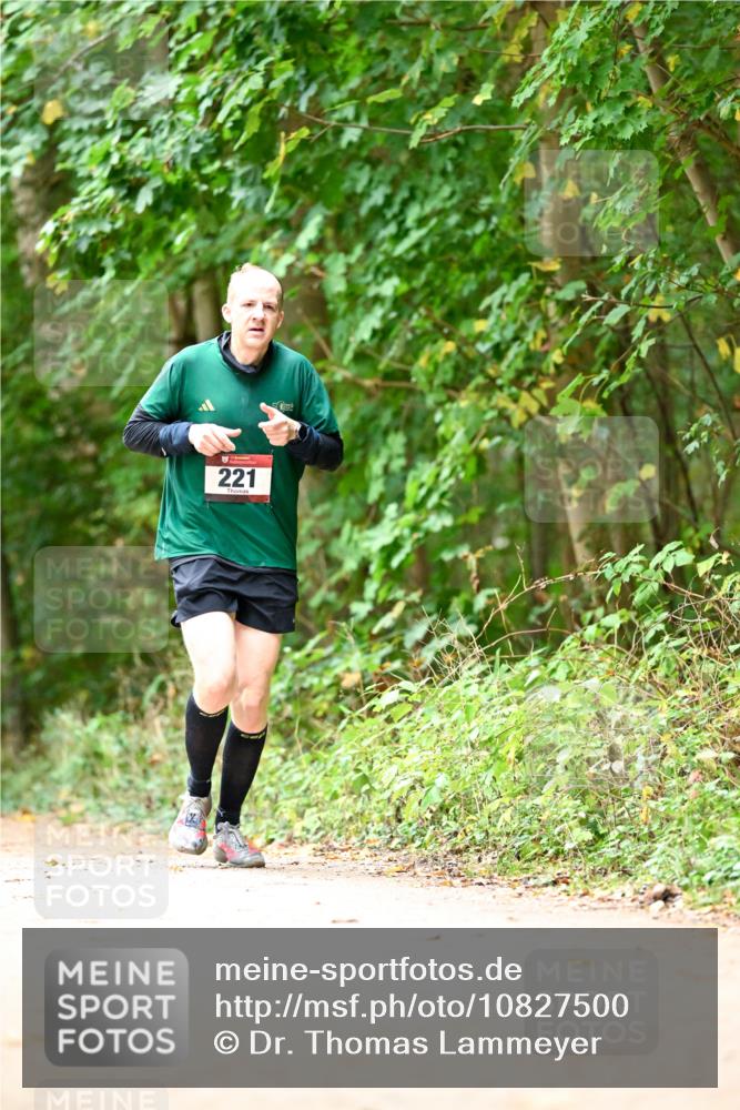 11.10.2026 - Bramfelder Halbmarathon 2026 Dr. Thomas Lammeyer http://msf.ph/oto/10827500 11.10.2026 11:03:03 Laufen 221 meine-sportfotos.de