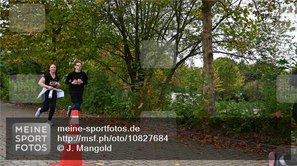 11.10.2026 - Bramfelder Halbmarathon 2026 J. Mangold http://msf.ph/oto/10827684 11.10.2026 10:42:47 Laufen 16, 243, 357, 616 meine-sportfotos.de