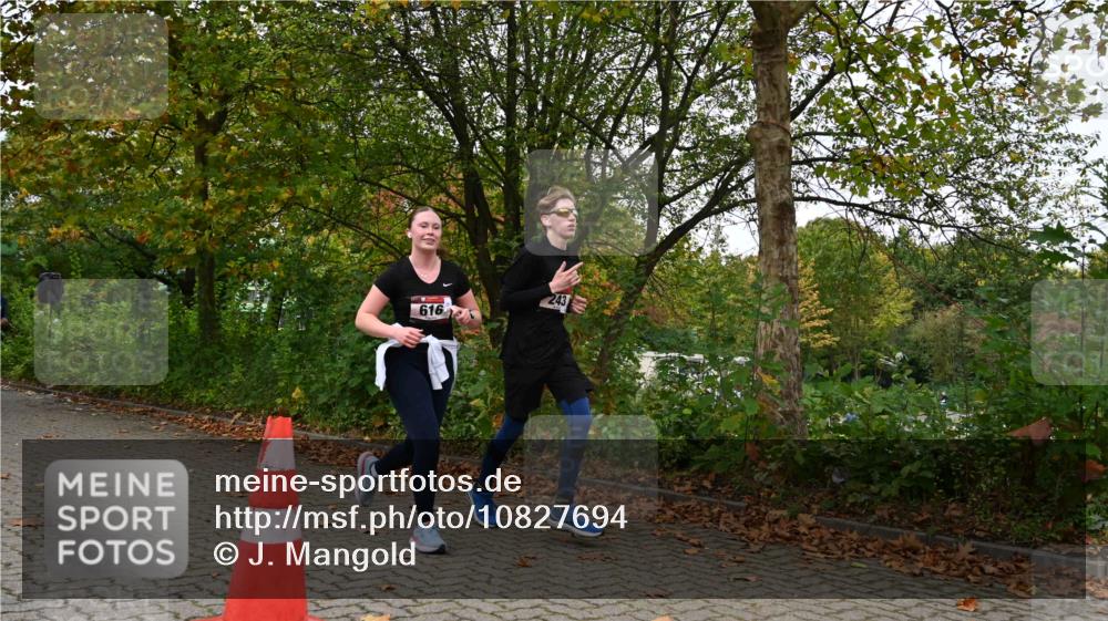 11.10.2026 - Bramfelder Halbmarathon 2026 J. Mangold http://msf.ph/oto/10827694 11.10.2026 10:42:48 Laufen 16, 243, 357, 616, 623, 624 meine-sportfotos.de