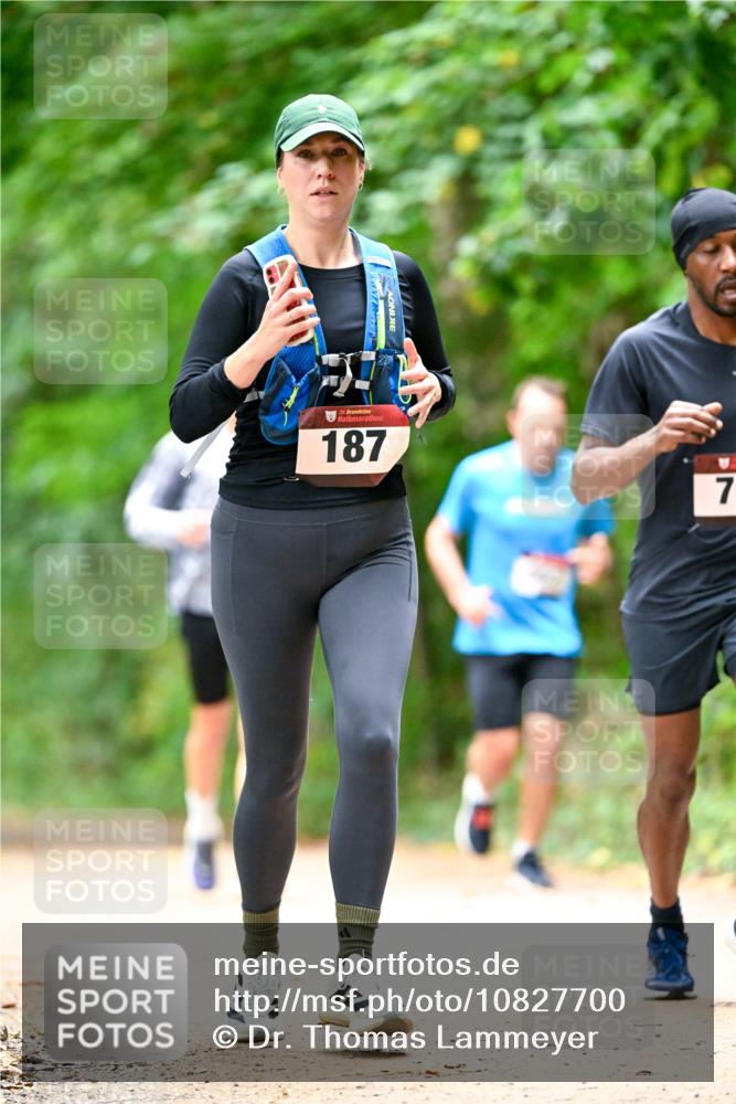 11.10.2026 - Bramfelder Halbmarathon 2026 Dr. Thomas Lammeyer http://msf.ph/oto/10827700 11.10.2026 11:03:53 Laufen 35, 187, 7 meine-sportfotos.de
