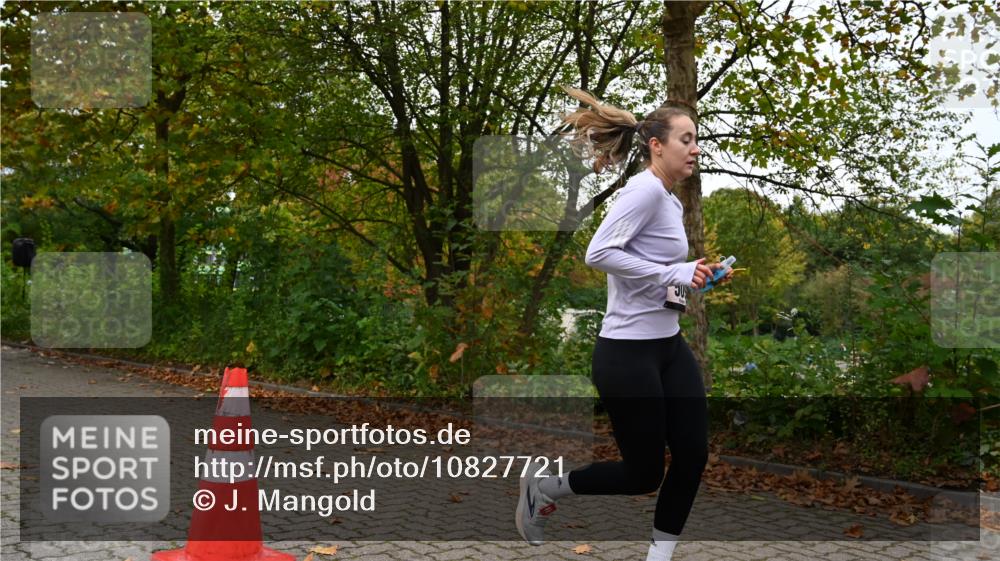 11.10.2026 - Bramfelder Halbmarathon 2026 J. Mangold http://msf.ph/oto/10827721 11.10.2026 10:42:53 Laufen 243, 509, 616, 623, 624 meine-sportfotos.de