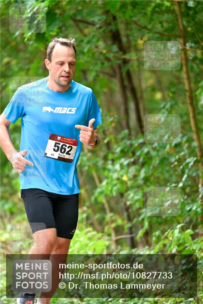 11.10.2026 - Bramfelder Halbmarathon 2026 Dr. Thomas Lammeyer http://msf.ph/oto/10827733 11.10.2026 11:03:56 Laufen 35, 562, 65, 9 meine-sportfotos.de