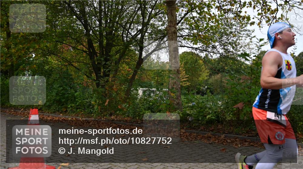 11.10.2026 - Bramfelder Halbmarathon 2026 J. Mangold http://msf.ph/oto/10827752 11.10.2026 10:43:18 Laufen 147, 335, 336 meine-sportfotos.de