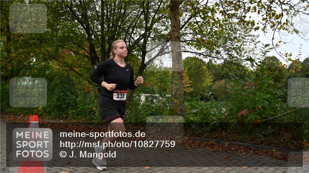11.10.2026 - Bramfelder Halbmarathon 2026 J. Mangold http://msf.ph/oto/10827759 11.10.2026 10:43:21 Laufen 147, 335, 336 meine-sportfotos.de