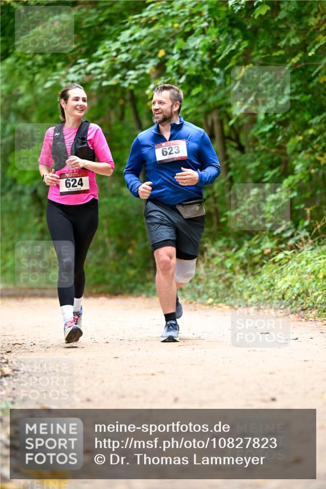 11.10.2026 - Bramfelder Halbmarathon 2026 Dr. Thomas Lammeyer http://msf.ph/oto/10827823 11.10.2026 11:04:18 Laufen 624, 623 meine-sportfotos.de