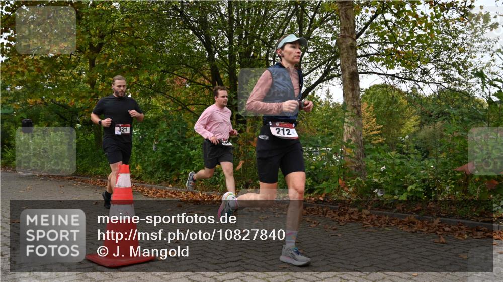 11.10.2026 - Bramfelder Halbmarathon 2026 J. Mangold http://msf.ph/oto/10827840 11.10.2026 10:44:31 Laufen 212, 296, 321, 349 meine-sportfotos.de