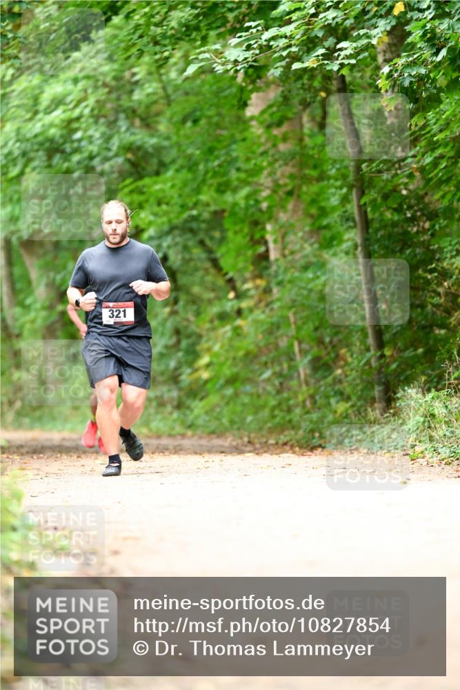 11.10.2026 - Bramfelder Halbmarathon 2026 Dr. Thomas Lammeyer http://msf.ph/oto/10827854 11.10.2026 11:04:32 Laufen 321 meine-sportfotos.de