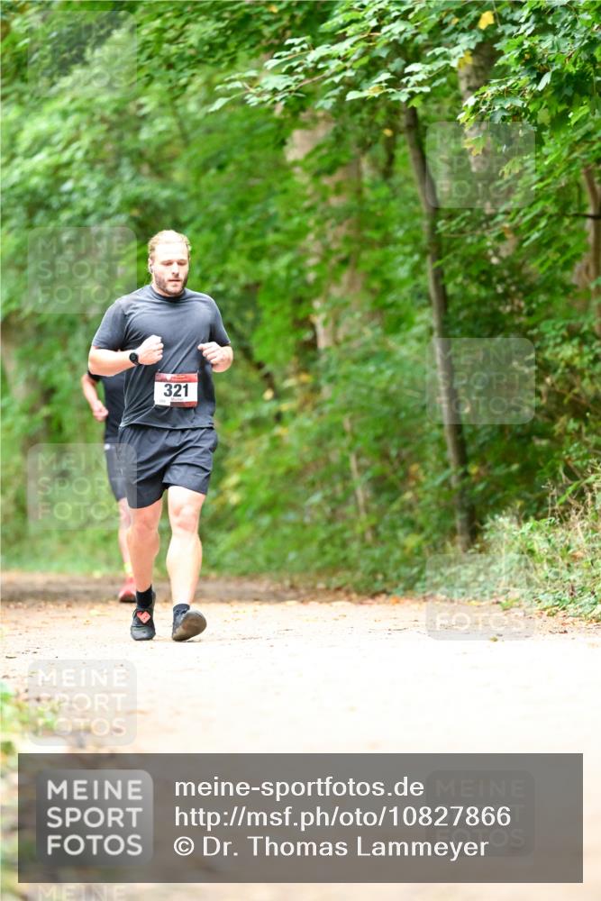 11.10.2026 - Bramfelder Halbmarathon 2026 Dr. Thomas Lammeyer http://msf.ph/oto/10827866 11.10.2026 11:04:33 Laufen 321 meine-sportfotos.de
