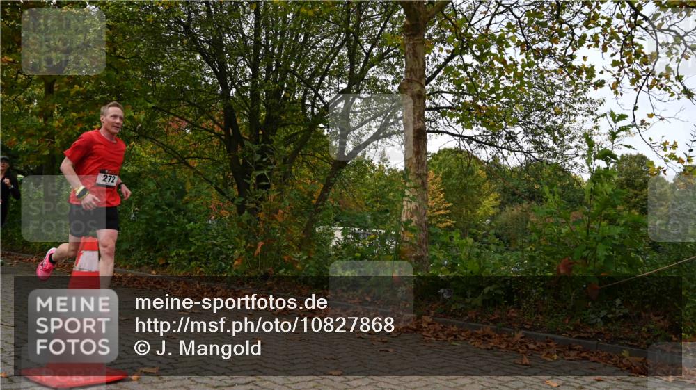 11.10.2026 - Bramfelder Halbmarathon 2026 J. Mangold http://msf.ph/oto/10827868 11.10.2026 10:44:51 Laufen 272, 732, 781 meine-sportfotos.de