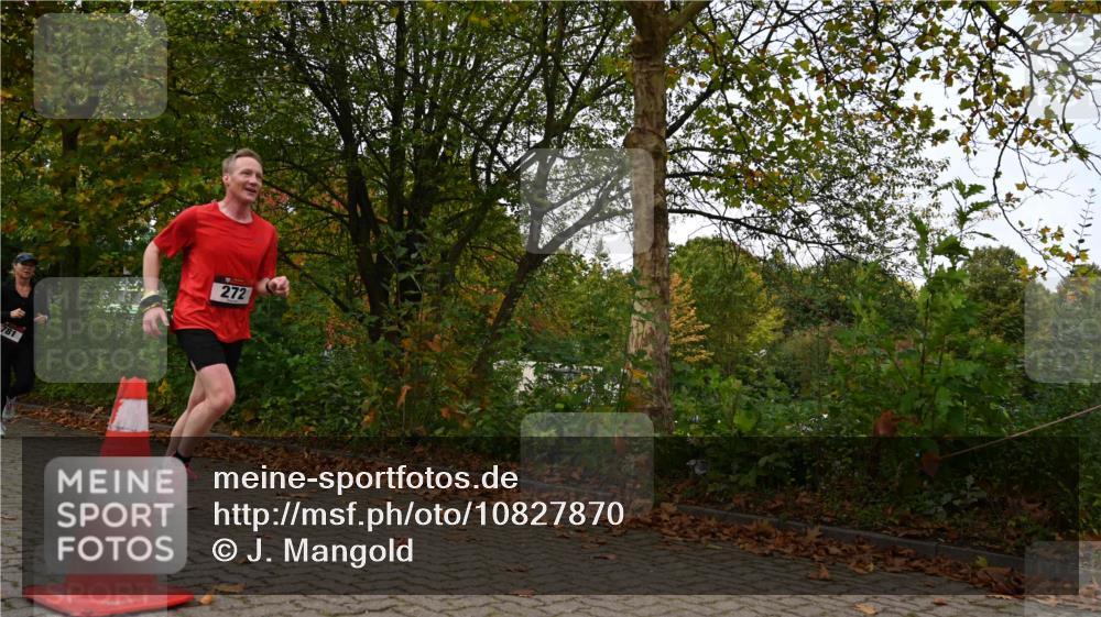 11.10.2026 - Bramfelder Halbmarathon 2026 J. Mangold http://msf.ph/oto/10827870 11.10.2026 10:44:51 Laufen 272, 732, 781 meine-sportfotos.de