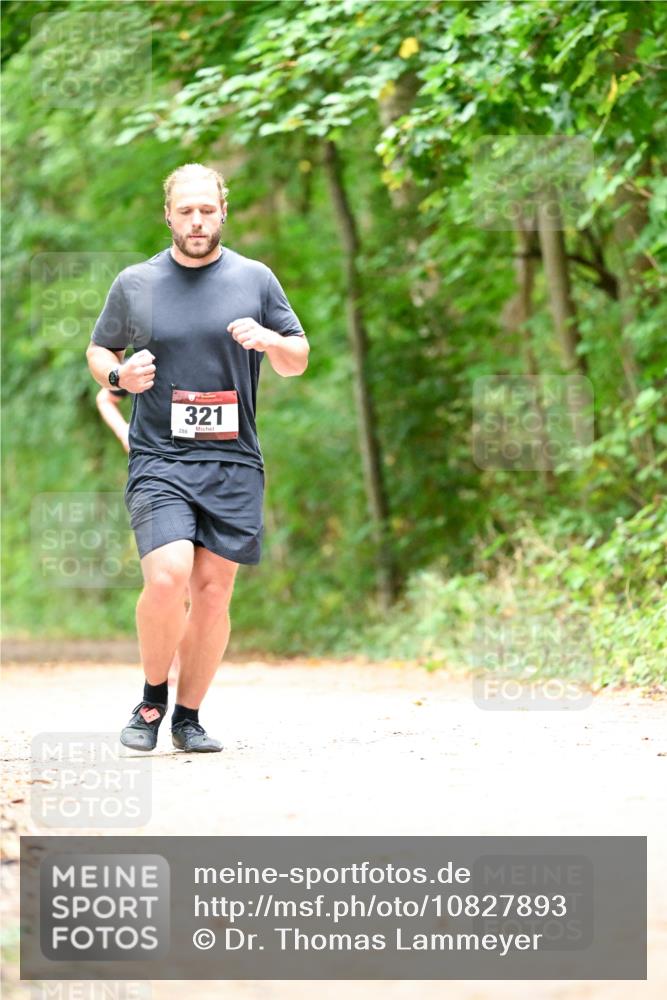11.10.2026 - Bramfelder Halbmarathon 2026 Dr. Thomas Lammeyer http://msf.ph/oto/10827893 11.10.2026 11:04:36 Laufen 321, 286 meine-sportfotos.de