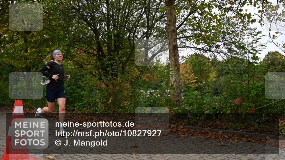 11.10.2026 - Bramfelder Halbmarathon 2026 J. Mangold http://msf.ph/oto/10827927 11.10.2026 10:45:36 Laufen 240, 260, 814, 815 meine-sportfotos.de